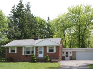 35600 Pettibone Rd, Solon, OH 44139