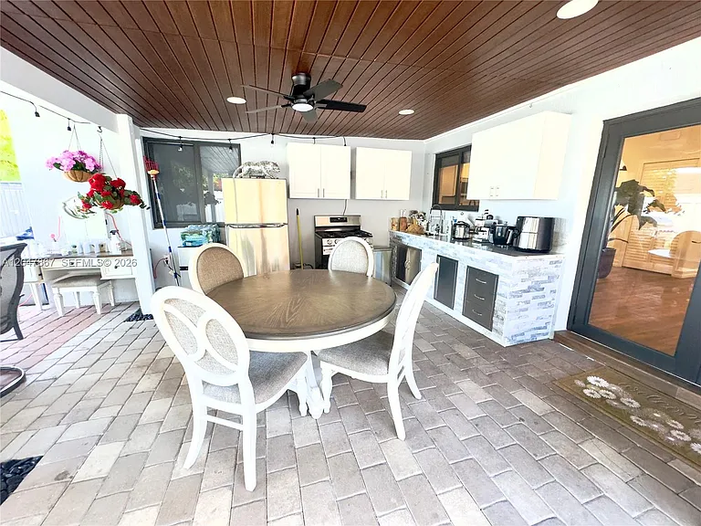 17833 SW 155th Ct — Photo 31