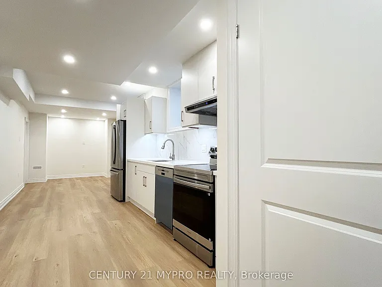 19 William Crawley Way — Photo 6