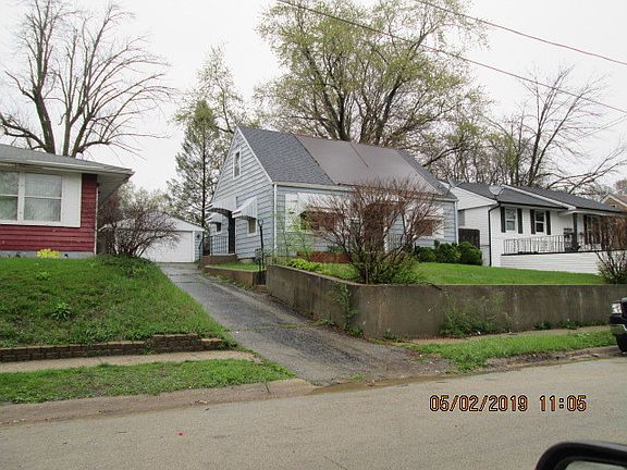 2nd image of 803 Illinois Ave