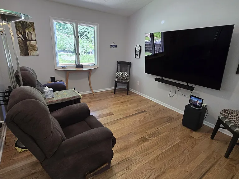 8198 Foxchase Cir — Photo 20