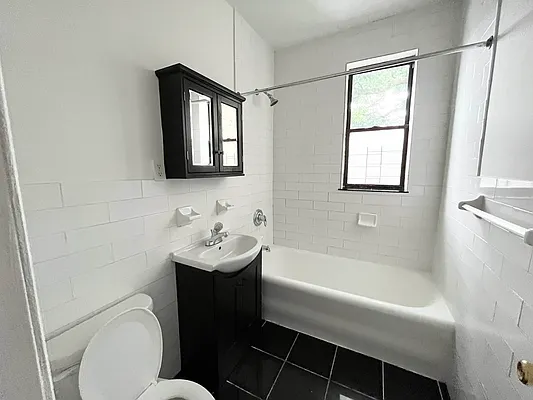 Rented by ERN Flats | media 9