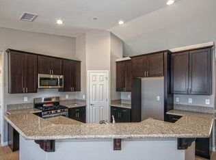 21570 Ramona Rd, Apple Valley, CA 92307