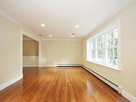 2nd image of 15 Arista Ct