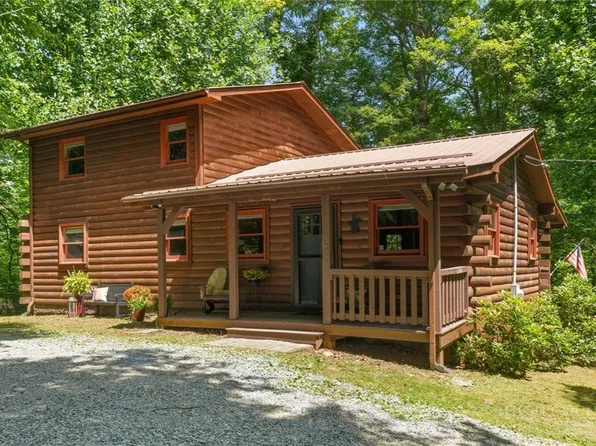 737 Trivette Circle, Sugar Grove, NC 28679