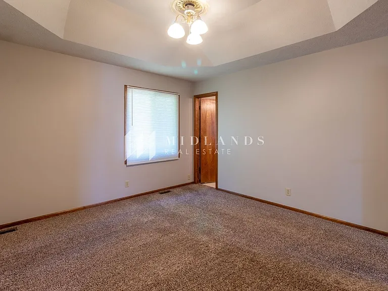 14420 S 34th Ave — Photo 10