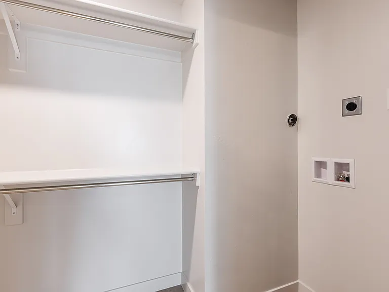 4098 E Phobos Ln — Photo 17