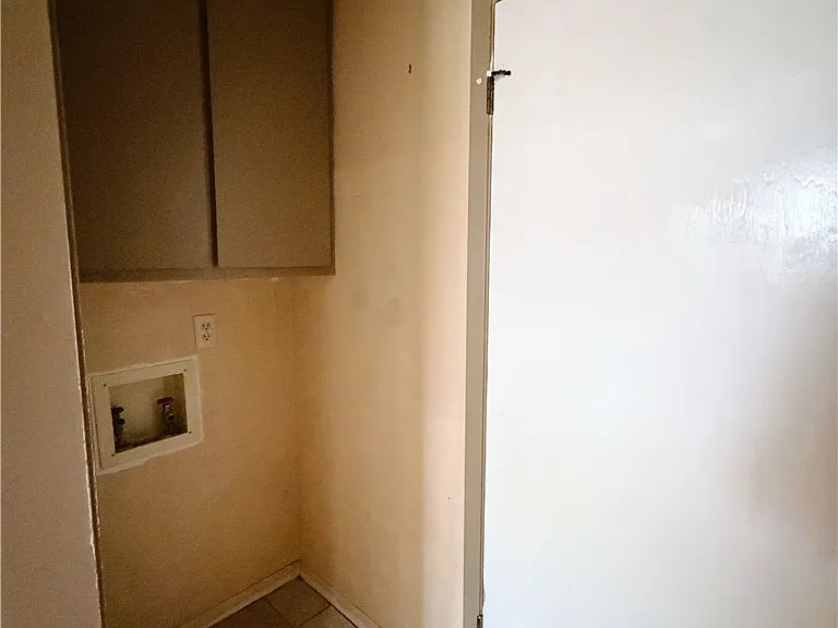 2706 Red Hill Dr — Photo 14