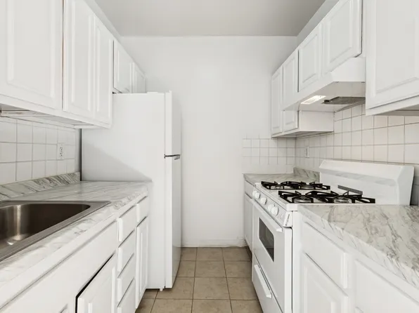 525 West 134th Street image 3 of 6