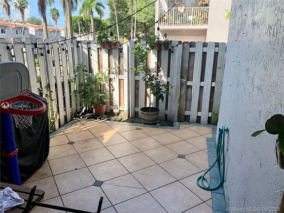4th image of 4764 NW 114th Ave Unit 101