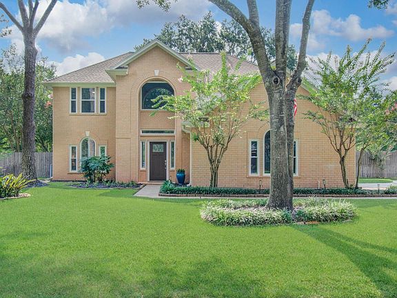 2nd image of 22927 Northoak Forest Ln