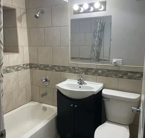 6046 S Rhodes Ave #1 — Photo 6