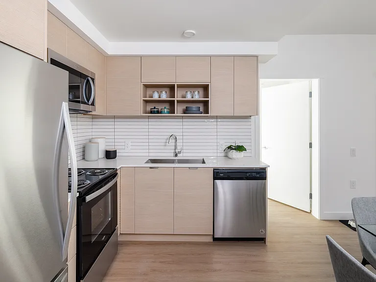 2075 W 12th Ave #302 — Photo 5
