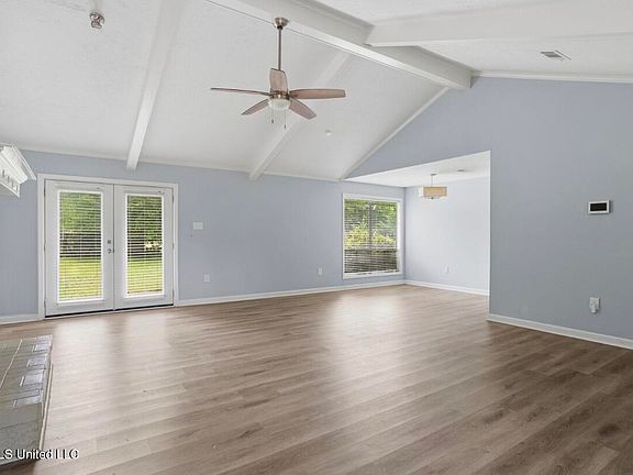 5th image of 500 Alverton Ct
