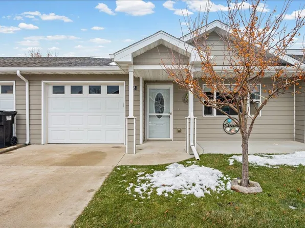 1318 Silverbrook Ln, Spearfish, SD 57783