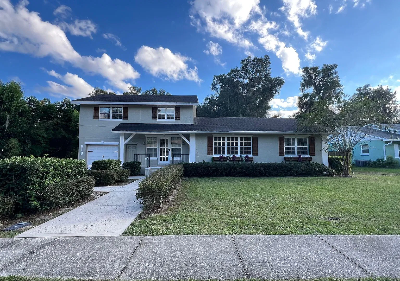 For Lease — Photo 1