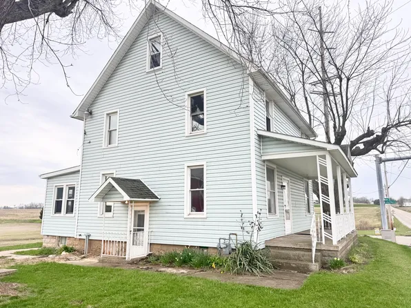 7070 Easton St, Louisville, OH 44641