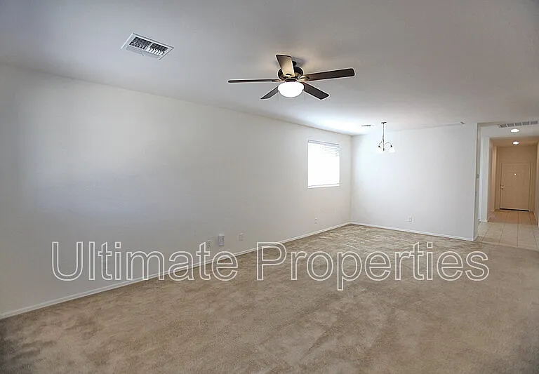 11538 W Redfield Rd — Photo 9