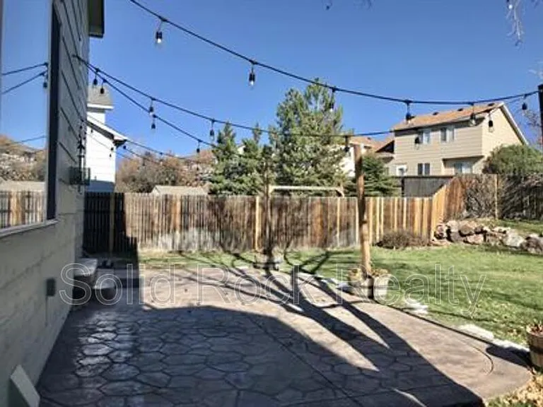 8175 Saint Helena Dr — Photo 24