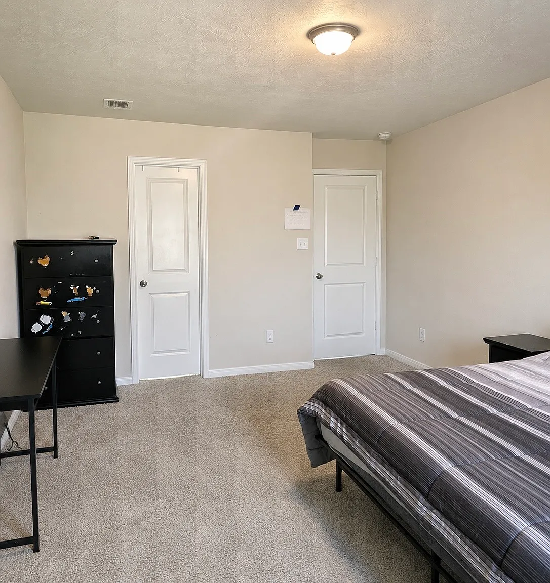 413 Fort Dix Ln — Photo 4