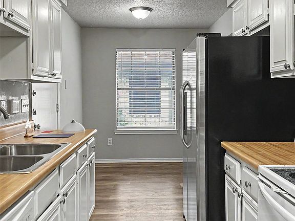 4th image of 2908 Nelson Dr