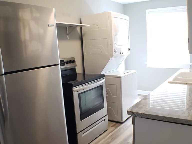 100 Faircloth St #6 — Photo 5