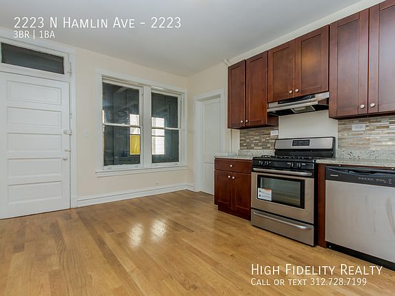 3rd image of 2223 N Hamlin Ave #2223