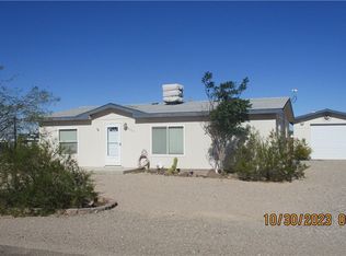 4957 E Monarch Dr, Topock, AZ 86436