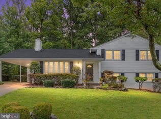 5313 Landgrave Ln, Springfield, VA 22151