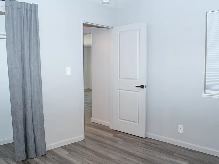 1929 Delaware St #3C — Photo 6