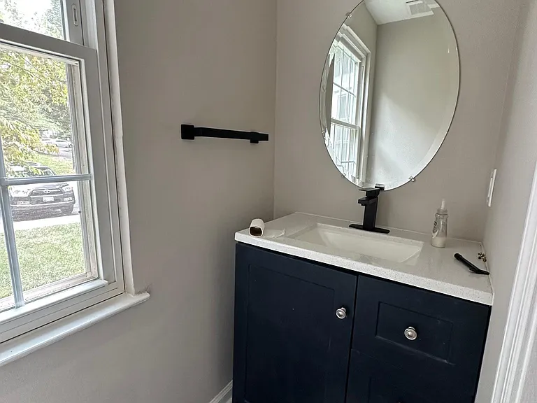 Powder room