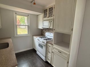 351 E 232nd St, Euclid, OH 44123