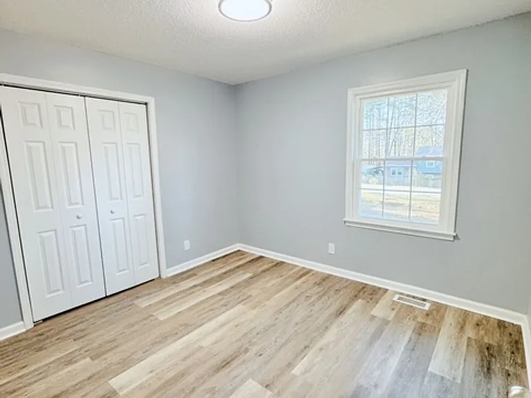 1725 Carr Creek Rd — Photo 9