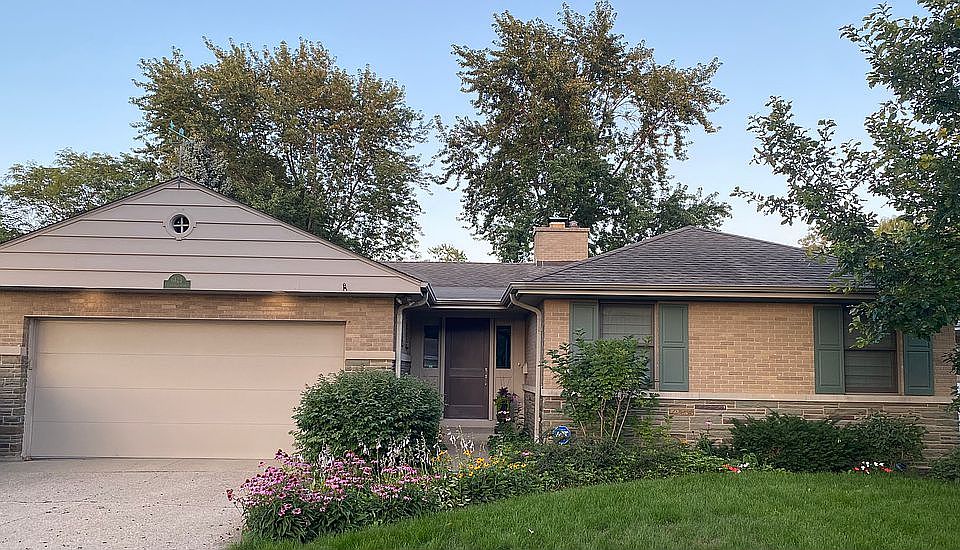 1st image of 6425 N Kilpatrick Ave