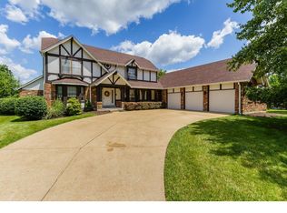 4415 Landeau Trace Ct, Saint Louis, MO 63128