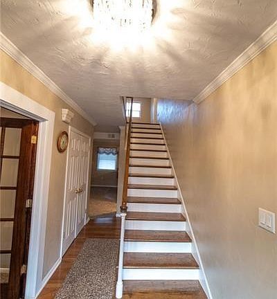 4th image of 509 College Ave