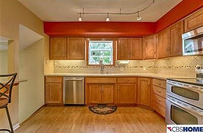 5th image of 702 Edgewood Blvd