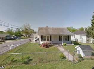 403 W Stallings St, Clayton, NC 27520