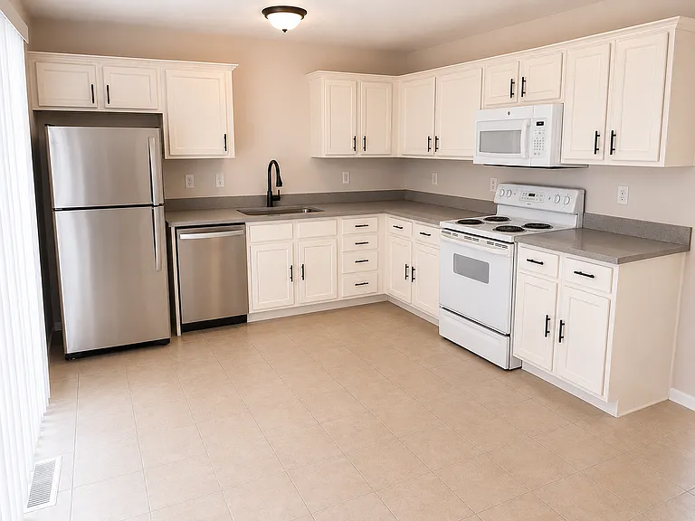 Windsor Townhomes Community — Photo 43