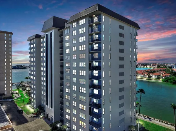 5220 Brittany Dr S APT 501, Saint Petersburg, FL 33715