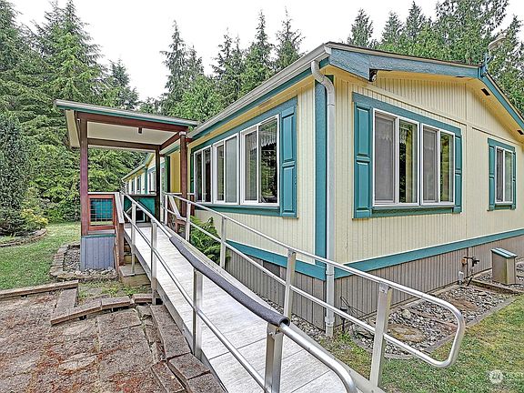 4th image of 1034 Chardonnay Place
