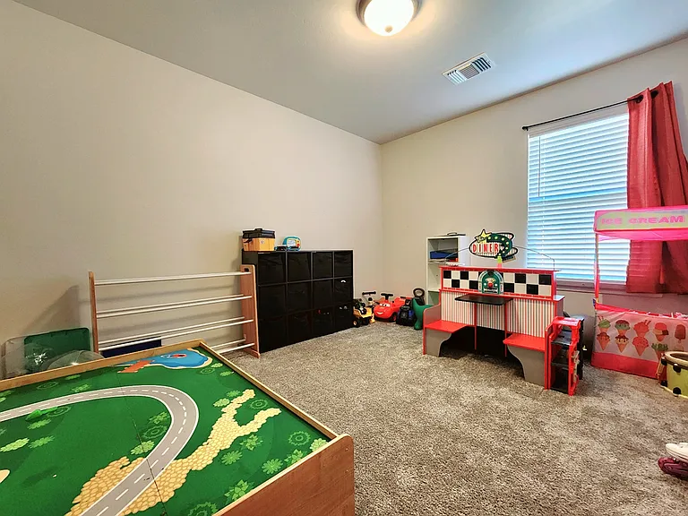 18600 Luna Dr — Photo 18