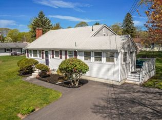 98 Dandy Rd, Brockton, MA 02302
