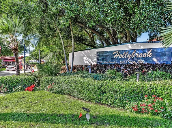 9411 N Hollybrook Lake Dr APT 209, Hollywood, FL 33025