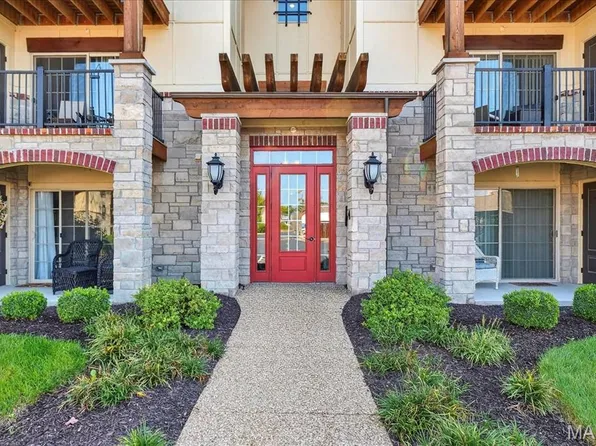 334 Bordeaux Way, Saint Peters, MO 63376