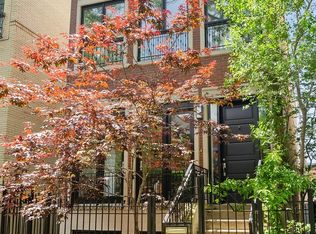 1940 N Wilmot Ave, Chicago, IL
