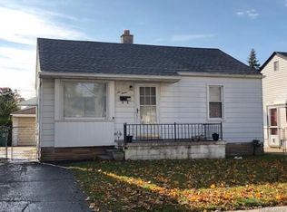 612 E Brickley Ave, Hazel Park, MI