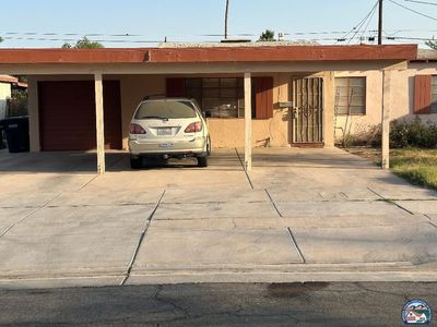 575 Yucca Dr, El Centro, CA, 92243