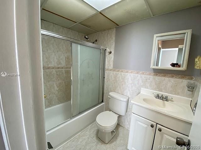 1st image of 10090 NW 80th Ct APT 1530