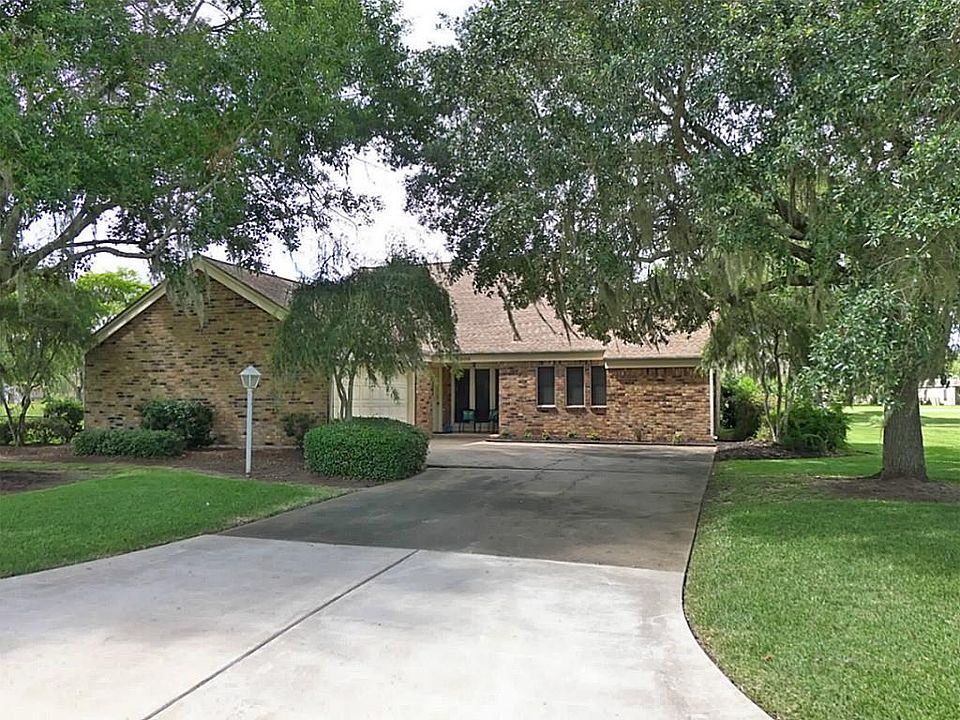 1st image of 2155 Twin Lakes Blvd #0